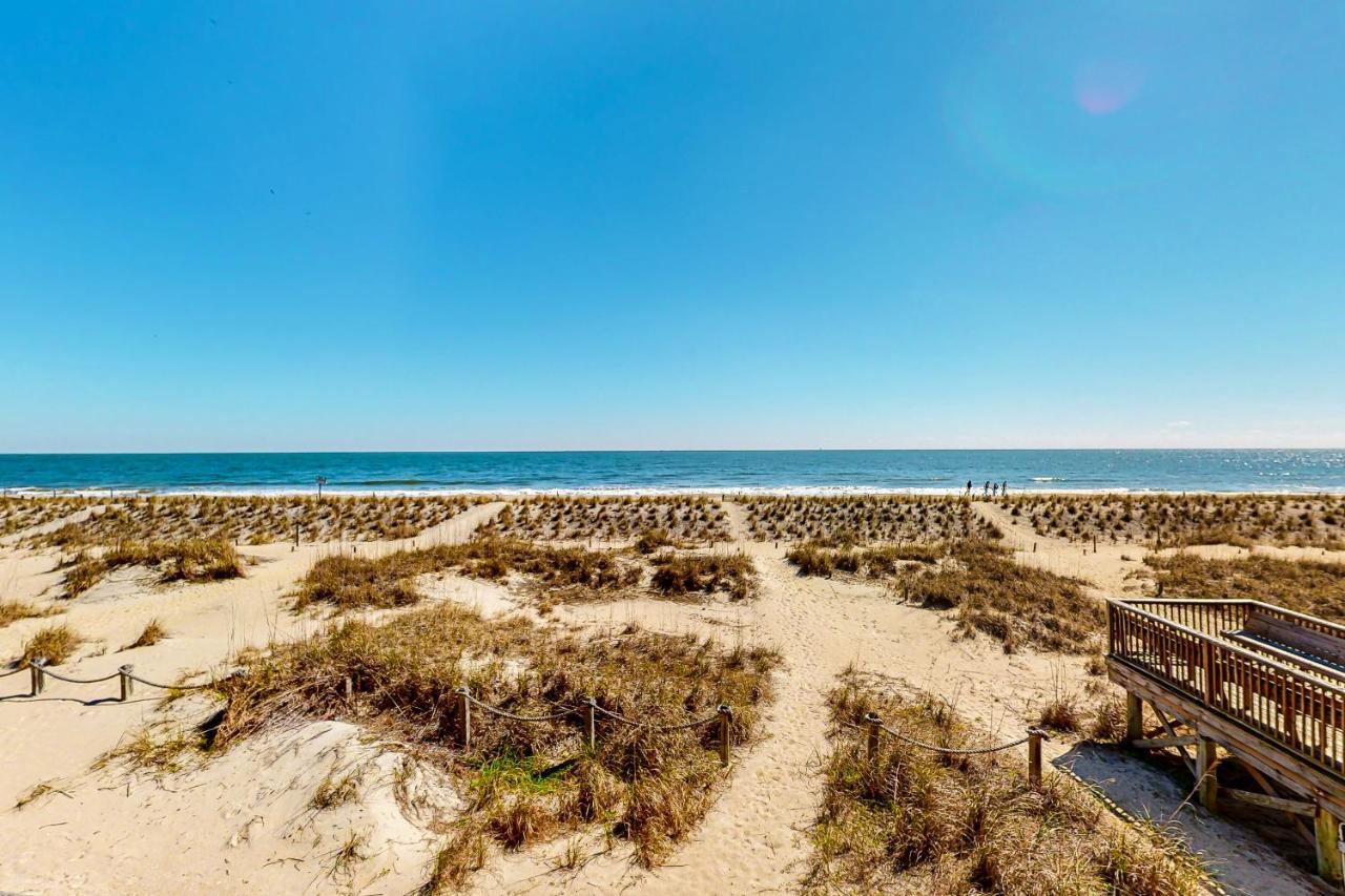 Апартаменты Tybee Stars Тайби-Айленд Экстерьер фото